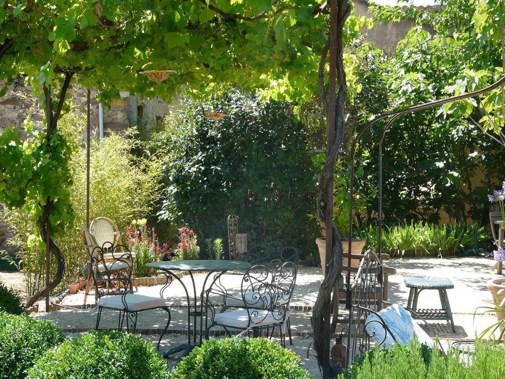 Lou Amourie Roussillon  Exterior photo